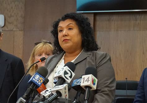 santa clara city manager salary.